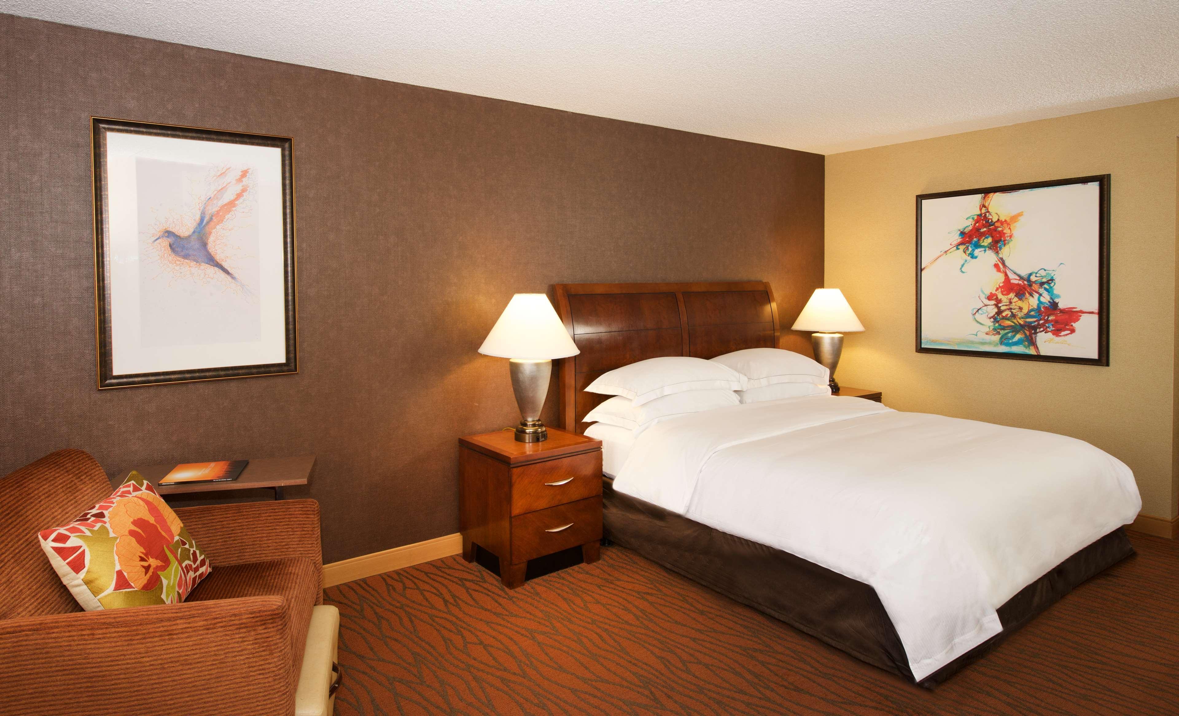 מלון Hilton Orange County/קוסטה מסה מראה חיצוני תמונה