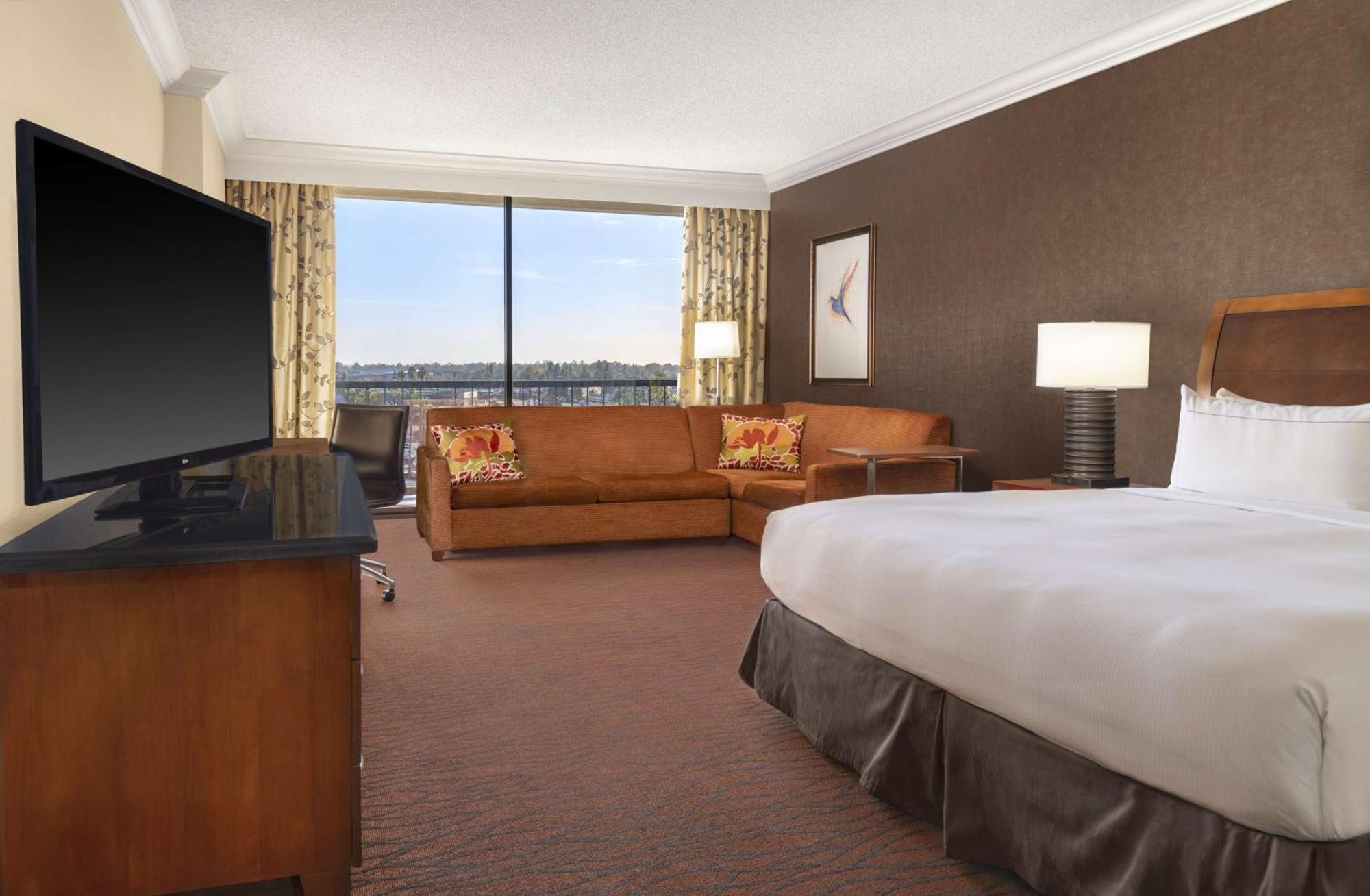 מלון Hilton Orange County/קוסטה מסה מראה חיצוני תמונה