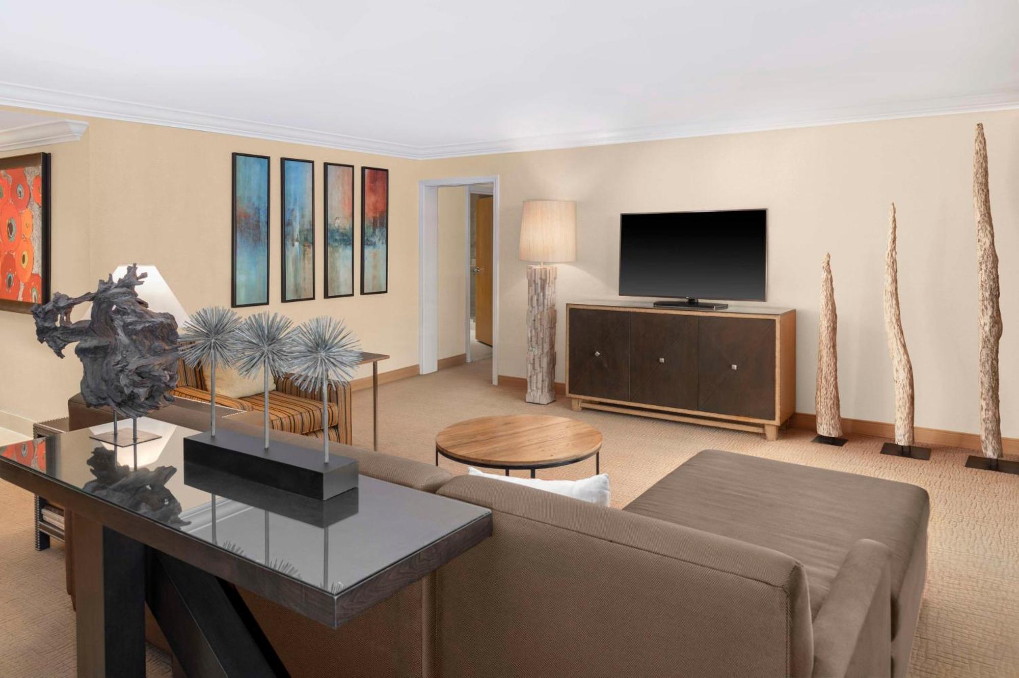 מלון Hilton Orange County/קוסטה מסה מראה חיצוני תמונה