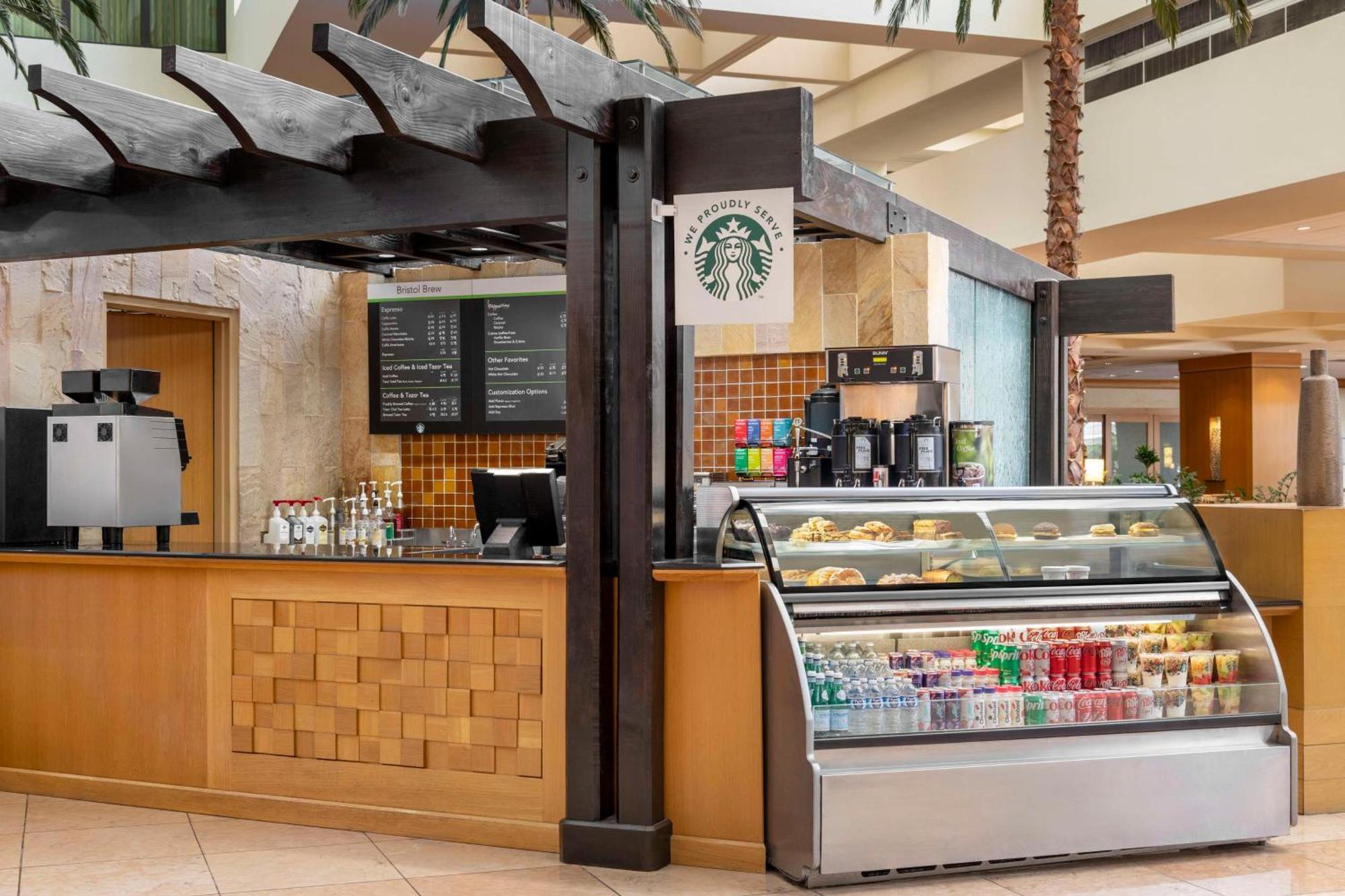 מלון Hilton Orange County/קוסטה מסה מראה חיצוני תמונה